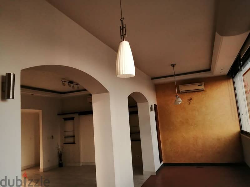 Jdeideh apartment prime location for rent Ref#2548 6