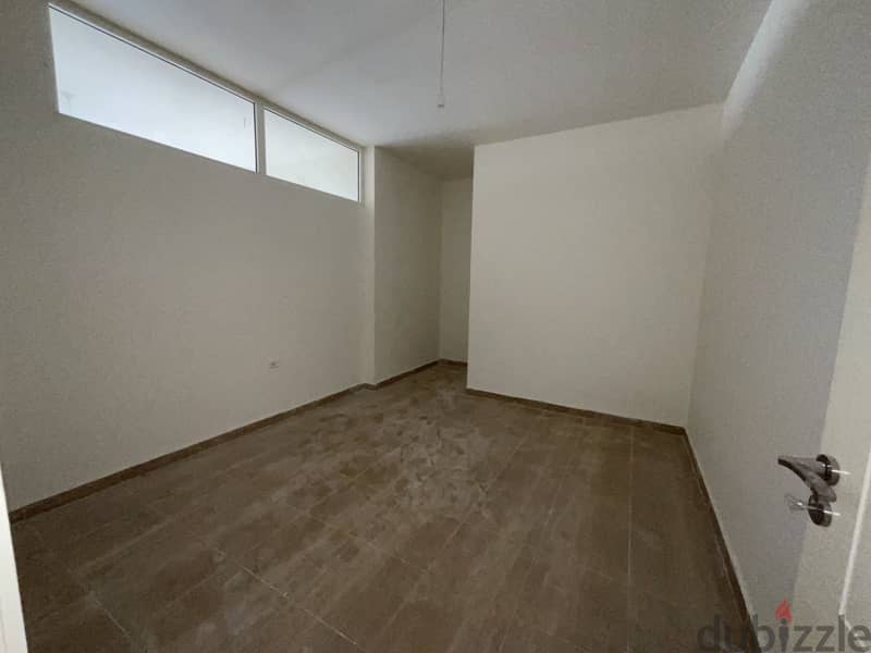 RWB169AH - Apartment for sale in Hboub Jbeil شقة للبيع في حبوب جبيل 2