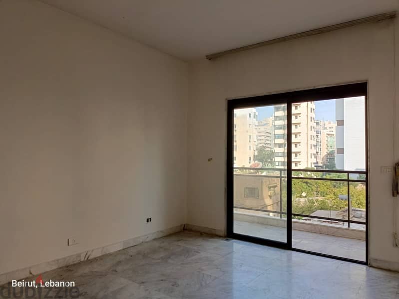 Splended Apartment for Sale in Ain Tineh شقة رائعة للبيع في عين تينة 6