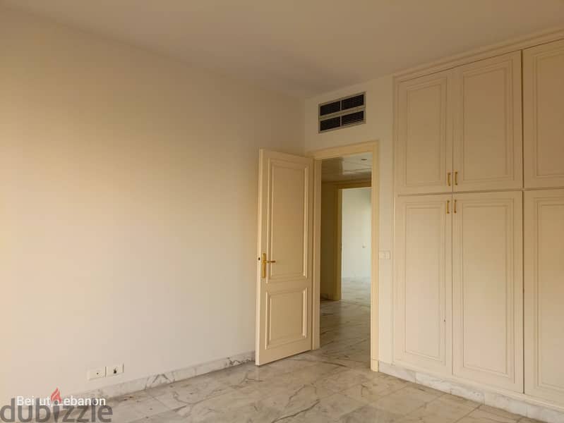 Splended Apartment for Sale in Ain Tineh شقة رائعة للبيع في عين تينة 7