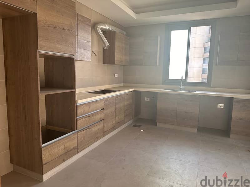 New Apartment for sale in Rawche شقة جديدة وفاخرة للبيع في روشه 2