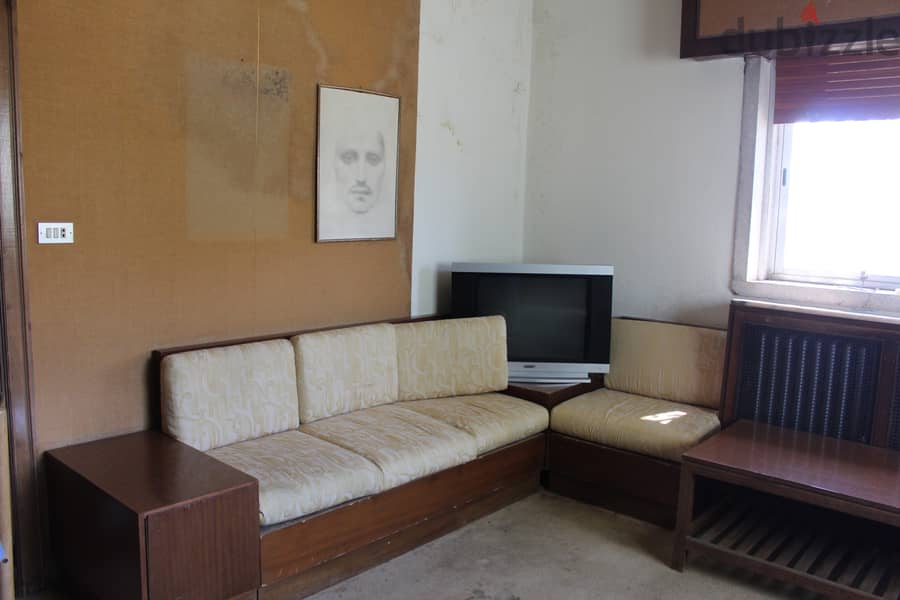 RWK108GZ - Old Villa For Sale in Faraya - فيلا قديمة للبيع في فاريا 1