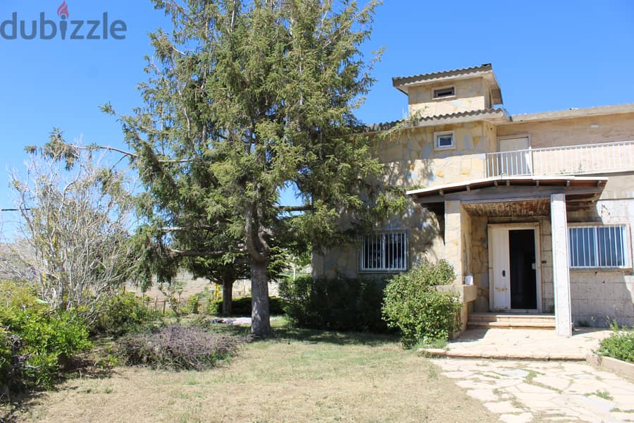 RWK108GZ - Old Villa For Sale in Faraya - فيلا قديمة للبيع في فاريا 8