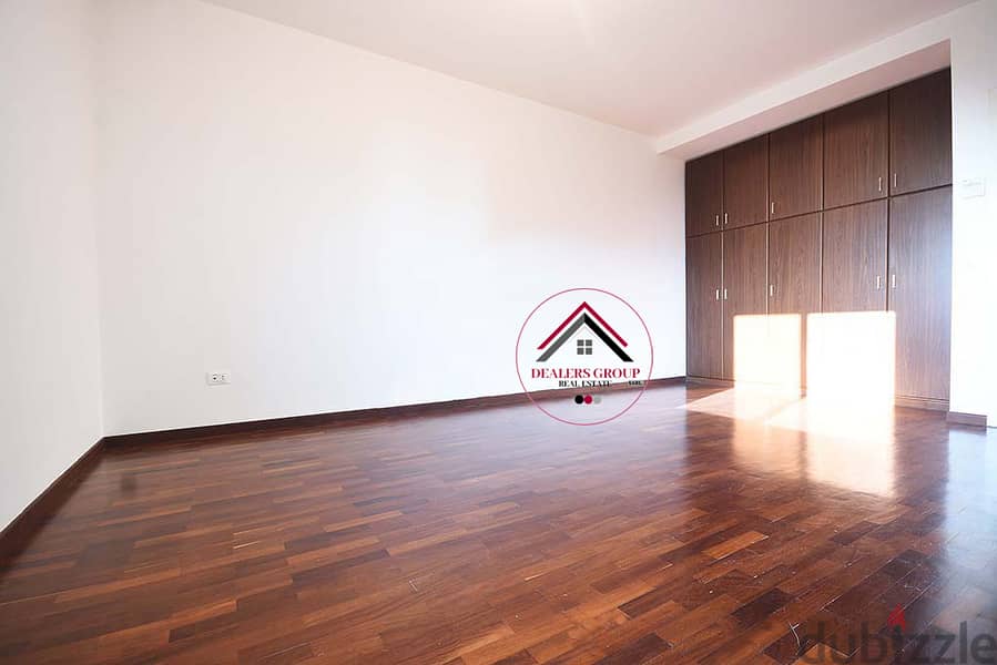 Good Deal ! Spacious Apartment for sale in Unesco in a Prime Location 9