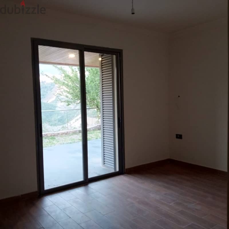 Apartment for sale in Kfarahbeb شقة للبيع في كفرحباب 4