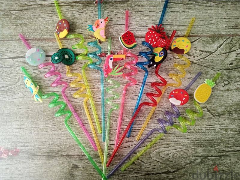 stunning kids colorful straws with 3D design 3