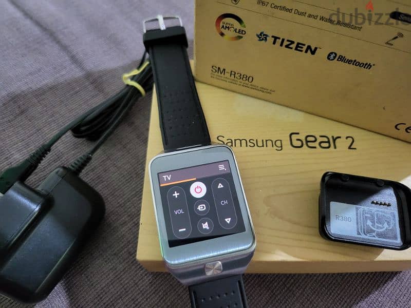 (100$)Samsung gear 2 original from Germany  used in mint condition 2