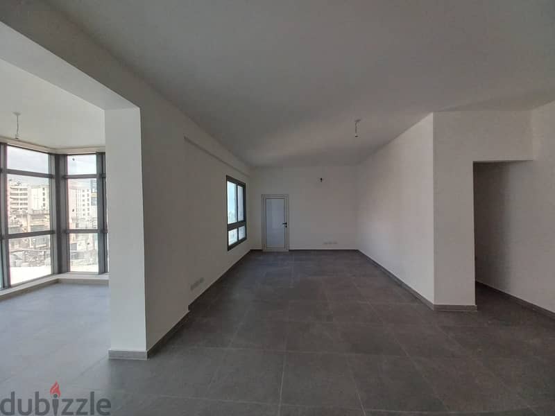 Special office in commercial center in main Zalka for rent 3