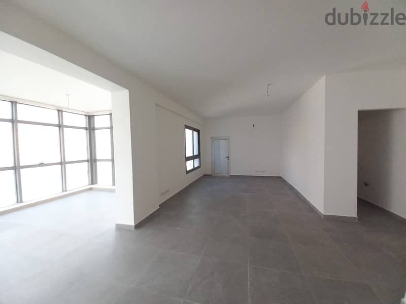 Special office in commercial center in main Zalka for rent 4