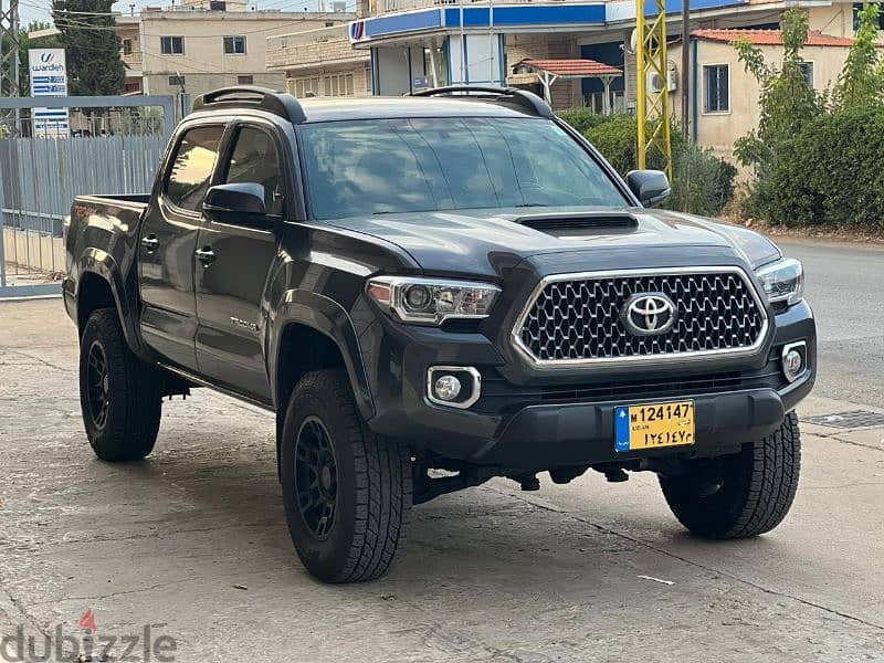 Tacoma trd sport 2016 clean carfax one owner and imported from texas 0