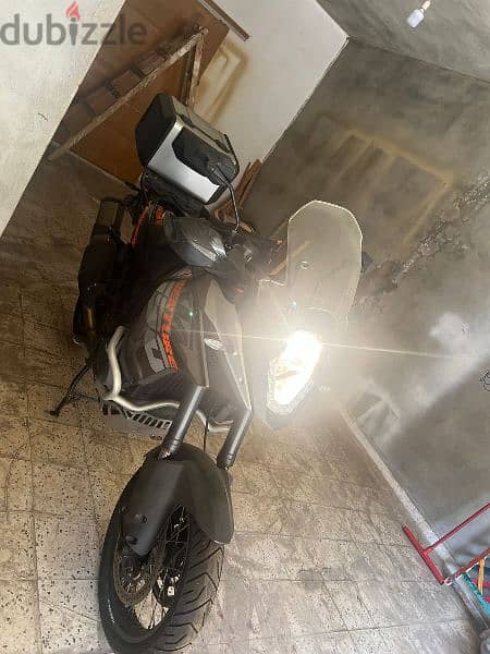 Moto KTM 1190  Super Adventure 1