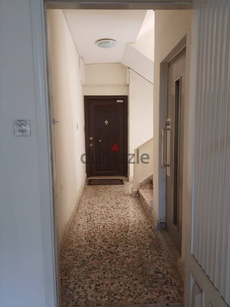 A 110 m2 apartment /Office for sale in Berj Hammoud ,prime location 4