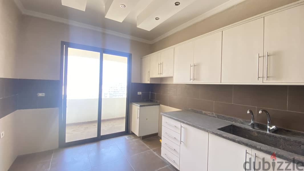Apartment for sale in hamra  شقة للبيع في الحمرا 2