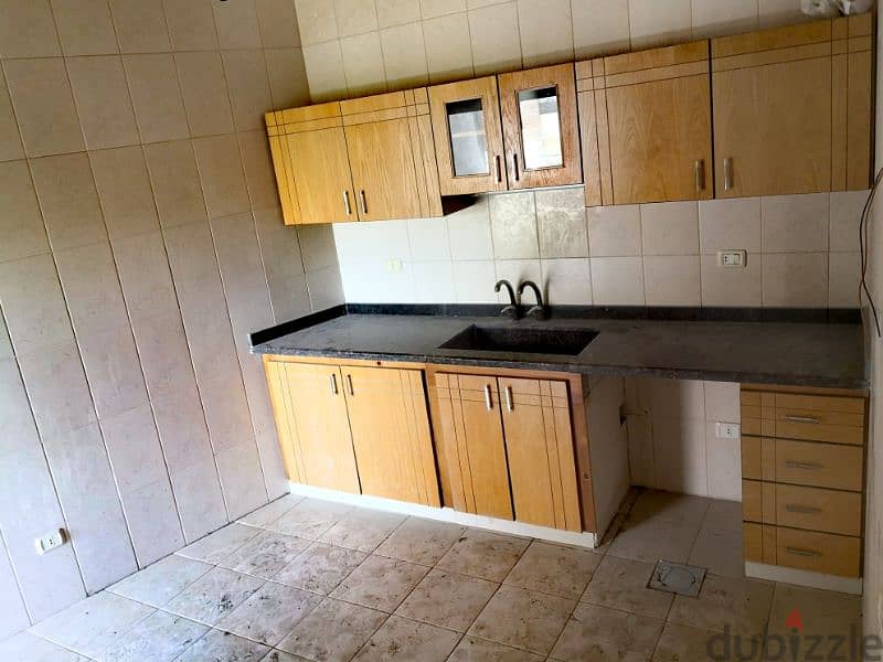 Apartment with Terrace for sale in Blaybel 4