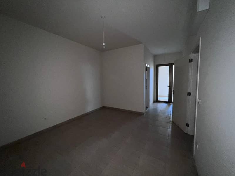 Brand new apartment for sale in Baabdat, 200 sqm 10