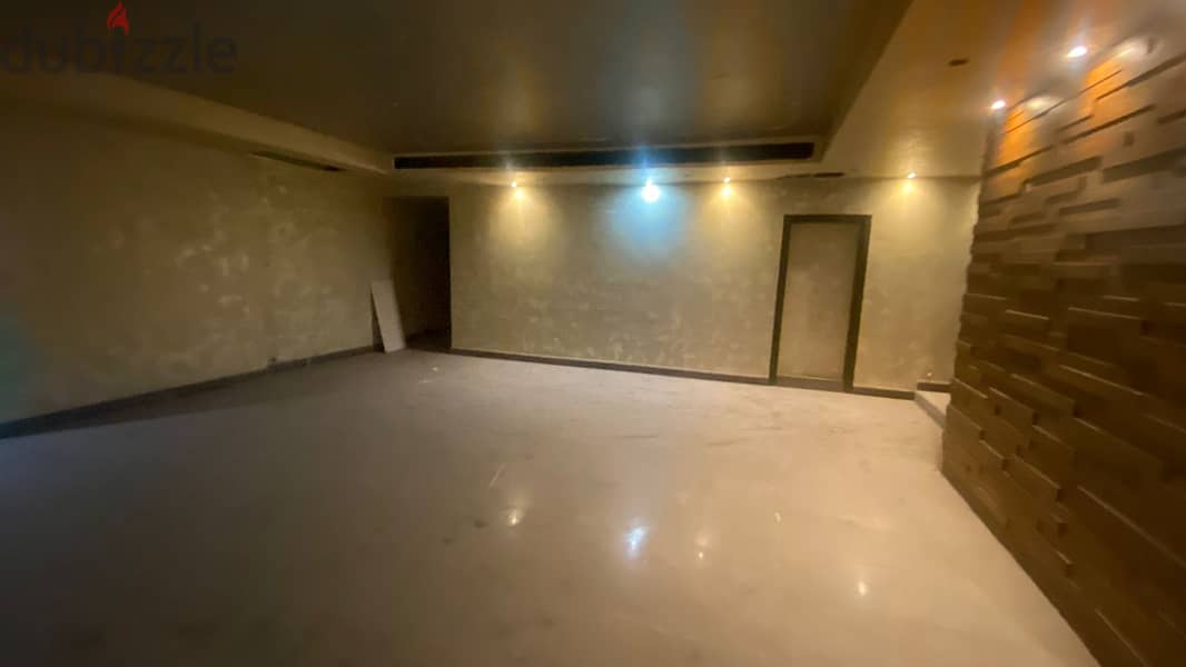 L13459-An Open Space Large Showroom for Rent In Mtayleb 4