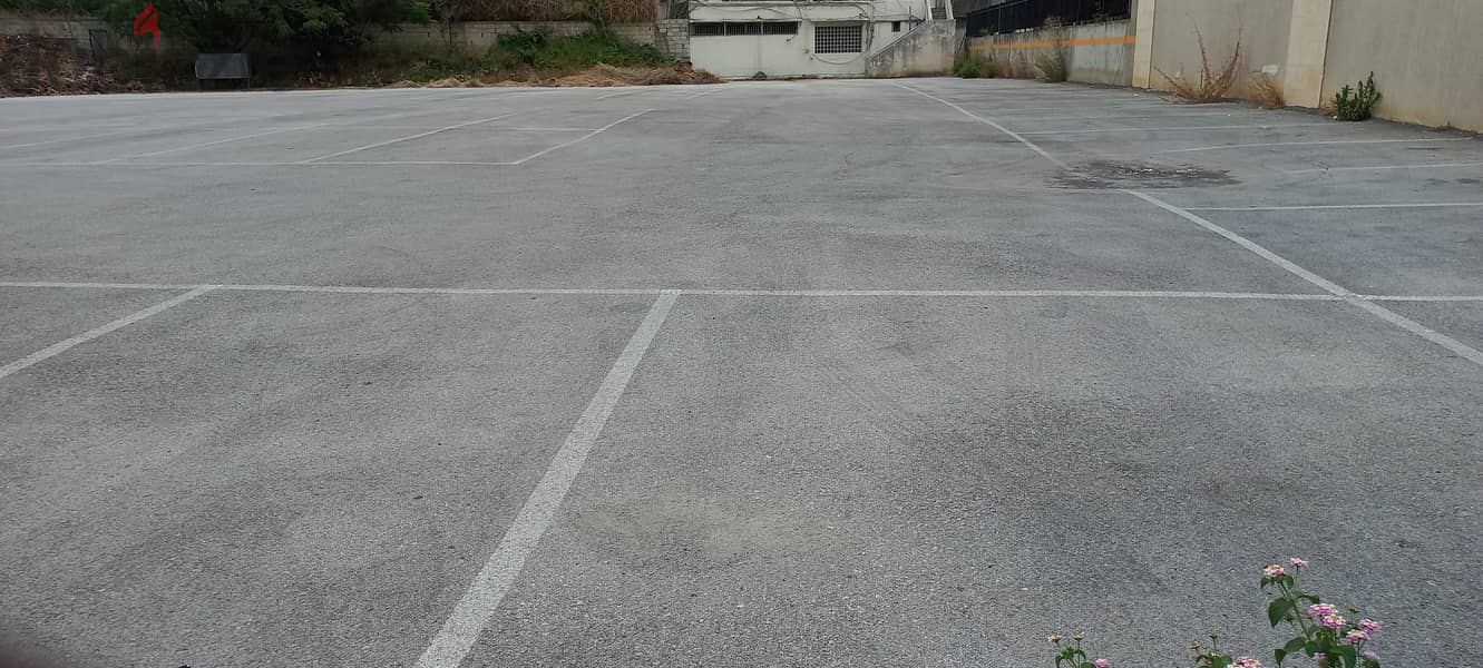 Land 2000sqm for many uses in Zalka/ for rent 4