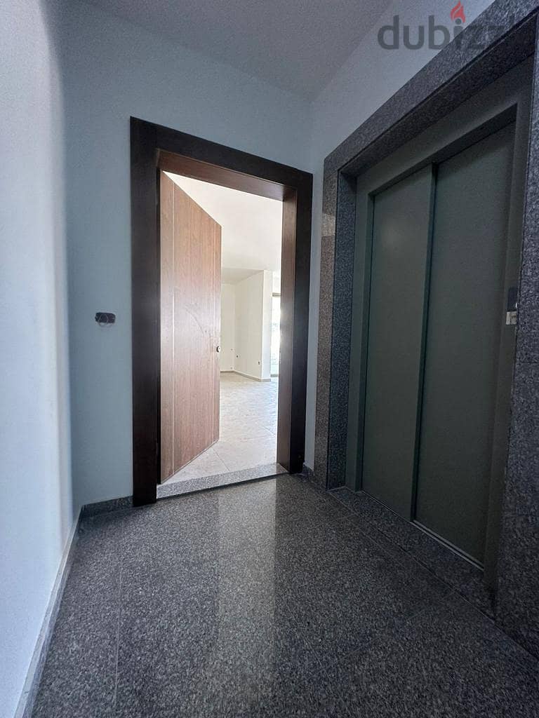 160 m² new apartment for sale in Mar Chaaya! شقة للبيع 9