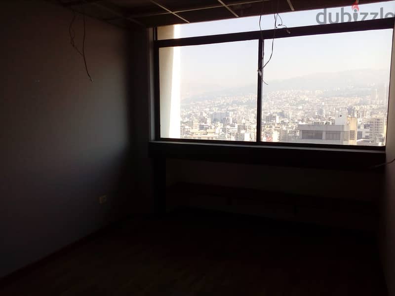 L05884 - Office for Rent in the Heart of Horsh Tabet 2