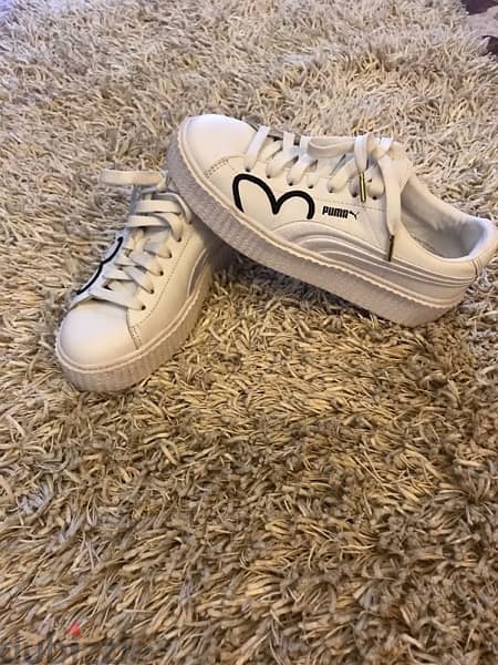 ORIGINAL puma white shoes 1