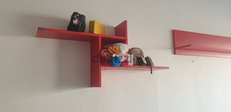 3 Red shelf set 2