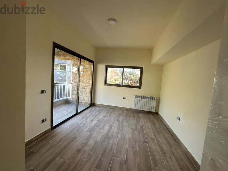 Luxury 300 m² 4 Bed apartment for sale in Beit Mery. 0