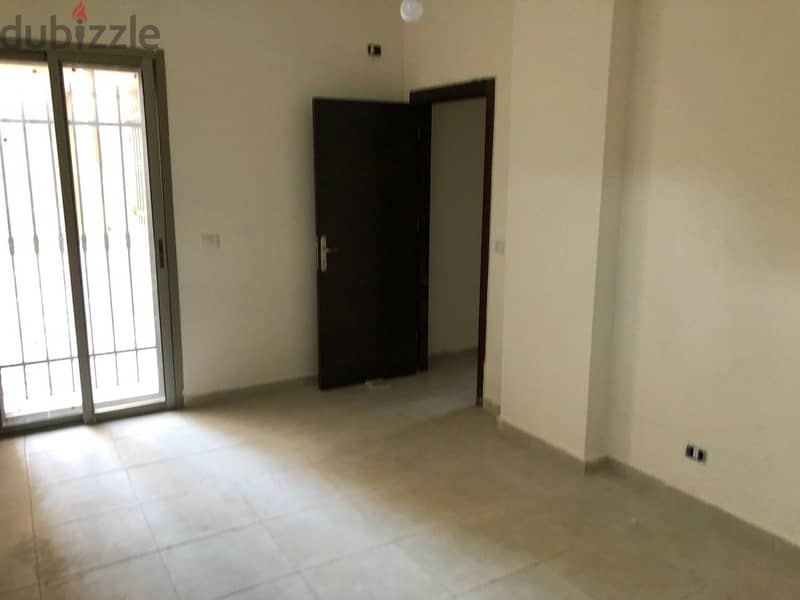 L13502-Apartment for Sale In A New Building In Halat 3