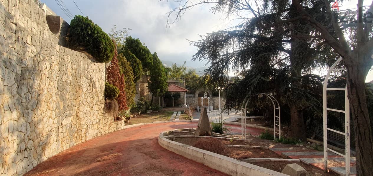 Panoramic View Villa For Sale In Beit Chabab 12