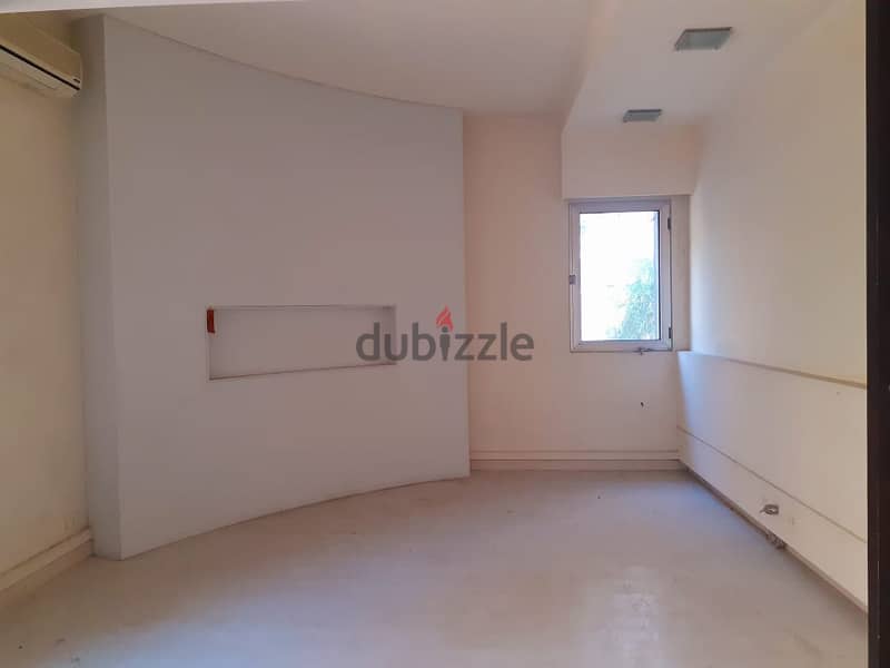 L08281-4-Bedroom Apartment for Sale in Achrafieh 1