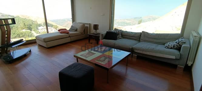 L06566-Elegant & Modern Chalet for Sale in Faraya