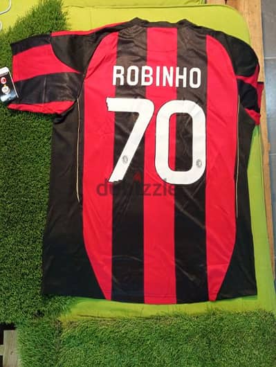 AC Milan Robinho Retro Football Shirt (Made in Thailand)