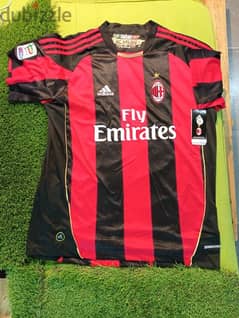 AC Milan Robinho Retro Football Shirt 0