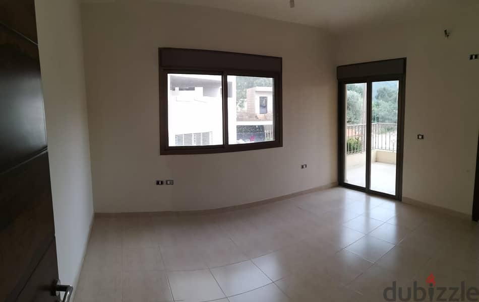 L07178-Apartment for Sale in Qannabet Broumana with Terrace 3