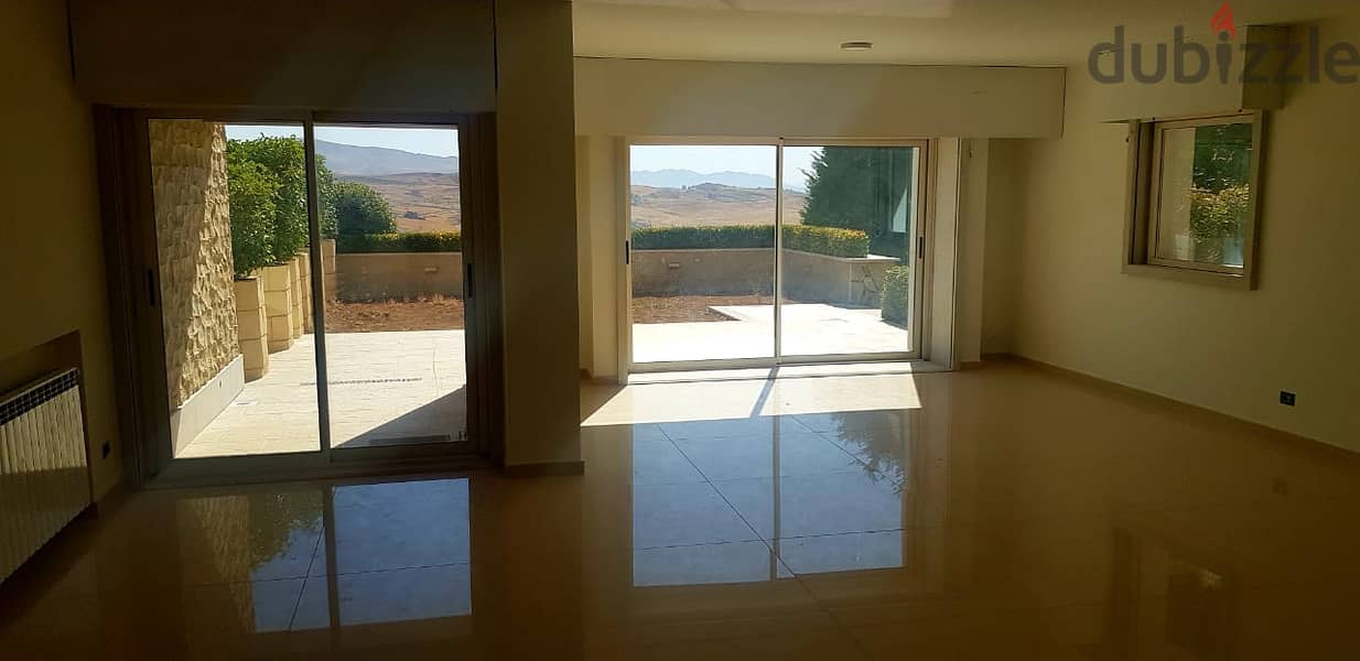 L07346-Duplex Chalet For Sale in Faqra Club with a Spacious Garden 2