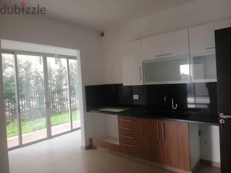 L06304-Super Deluxe Apartment for Sale with terrace in MonteVerde 5
