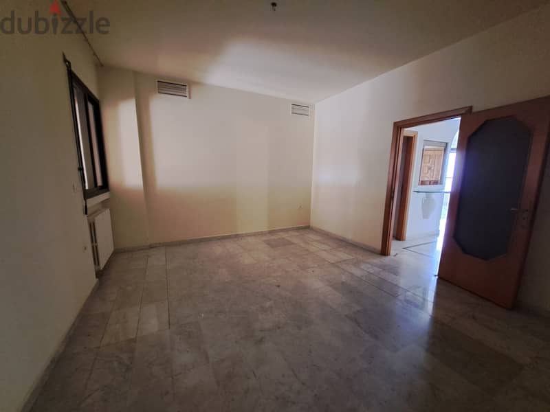 Classic apartment for rent in Biyada 300Sqm 10