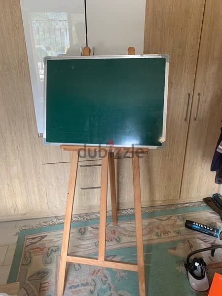 Painting Stand Wooden Tripod 1