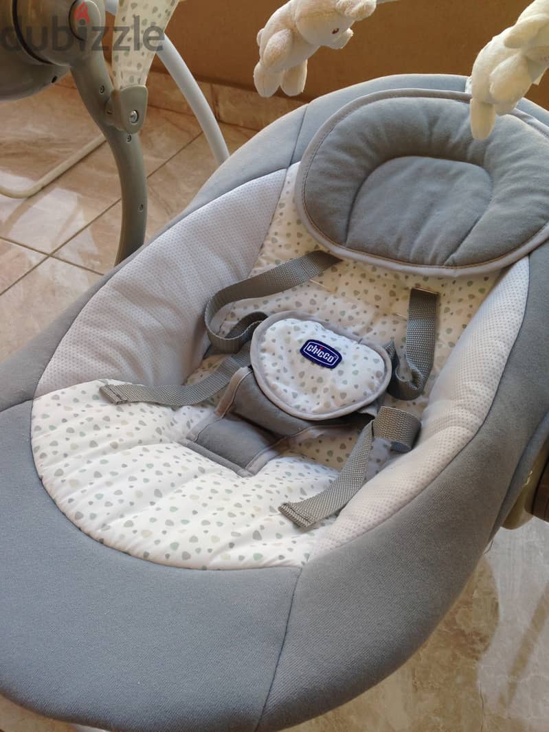 Chicco swing relax & play 5