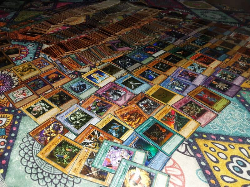 collection of yugioh cards 680++ 1