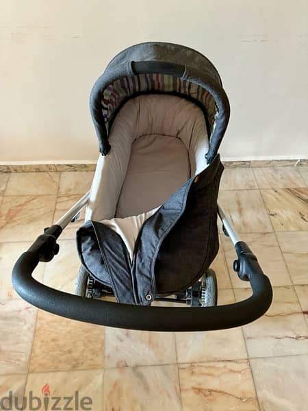 baby chair and basinet set (mamas and papas) 8