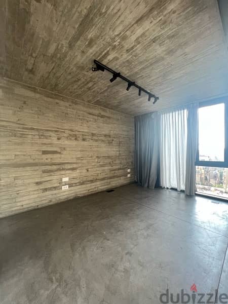 Luxury Aesthetic Loft for Rent in Ashrafieh, Central Location! 4