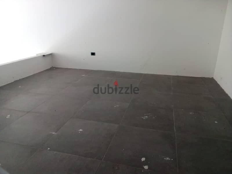 95 Sqm | Brand New Shop For Sale In Cornich El Mazraa 4