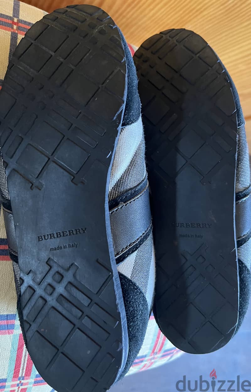 Burberry shoes outlet italy