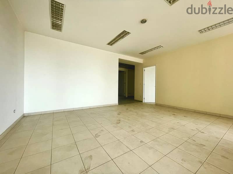 JH23-3055 Office 280m for rent in Downtown Beirut, $ 2,750 cash 1