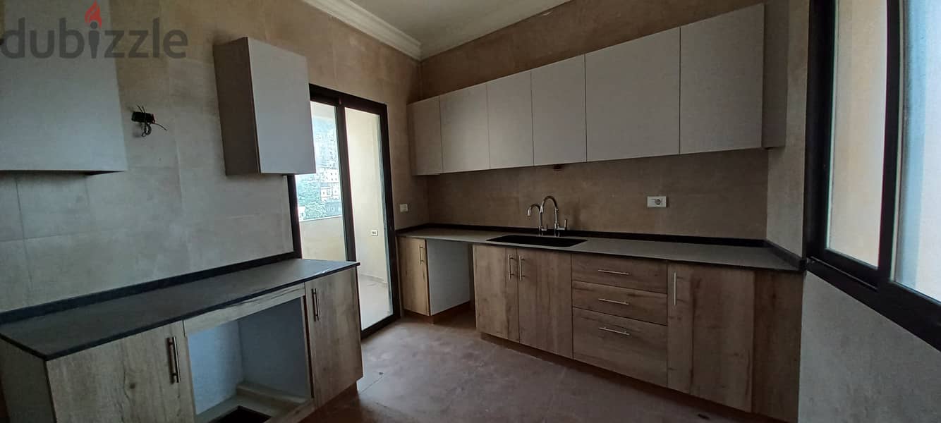 New Built Apartment in Calm Area in Jal El Dib For Saleشقة حديثة 5