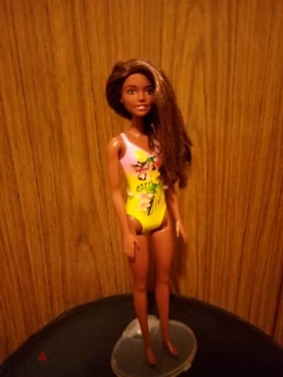 Barbie WATER PLAY AFRICAN AMERICAN molded swimsuit body great doll=15$