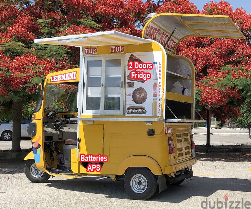 tuktuk Restaurant On Wheels مطعم تكتك متنقل 4