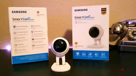 SAMSUNG Smart Cam HD PLUS