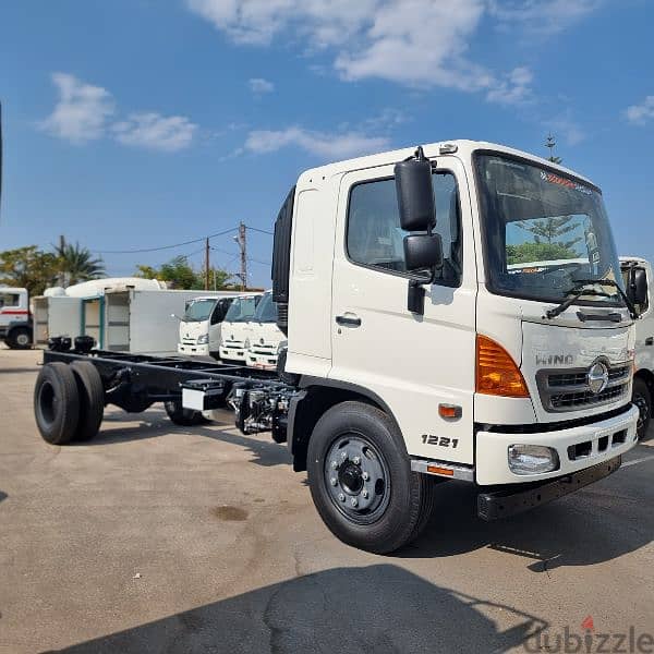 2023 HINO 500 / 1221 3