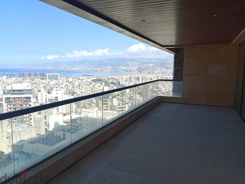 Luxurious  365 m2 apartment Having an open view for rent in Achrafieh 0